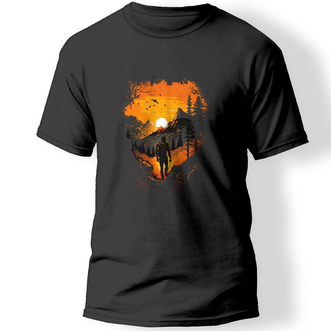Hiking Man Baskılı T-Shirt